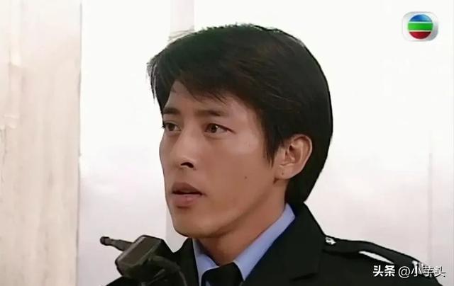 夫妻俩为了不变老，坚持31年不吃肉不生子，如今59岁近照不敢认