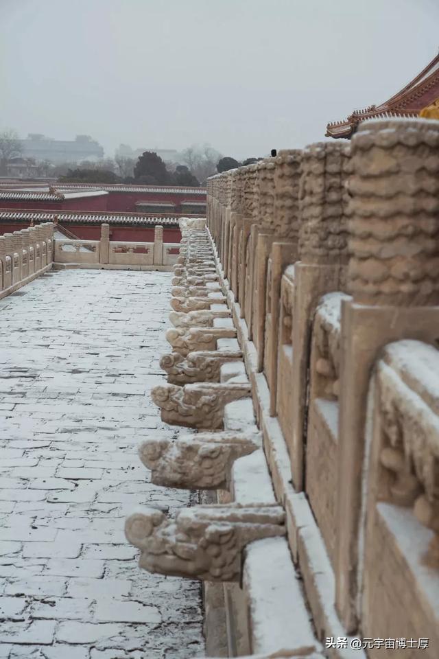 北京下雪后天寒地冻数九寒天大雪小雪冬至又一年注意保暖