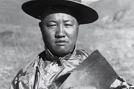 49年马步芳逃往沙特后看上14岁侄女，威胁堂弟：若不嫁女 杀你全家图片