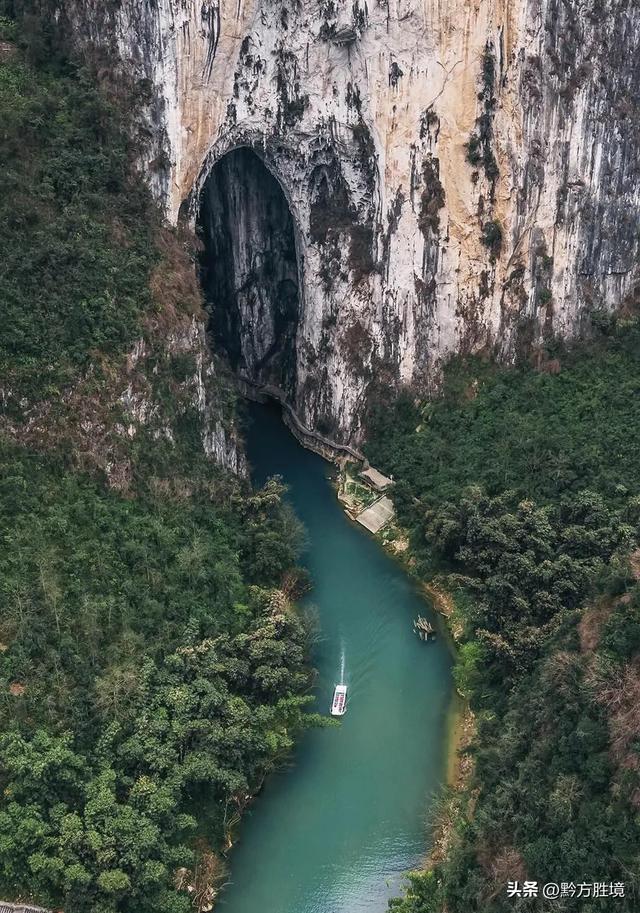 贵州十大户外运动圣地：探洞异军突起，成为了贵州旅游的新名片