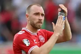 心脏骤停3年后重生归来！埃神欧洲杯破门！埃里克森：我经历了不同的故事图片