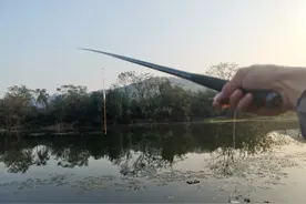 长竿不好抛？老钓手教你几个“笨办法”，7.2米也能轻松驾驭图片