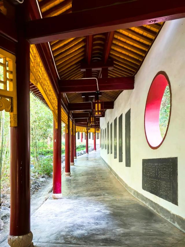 探寻成县杜甫草堂：不一样的诗韵遗风