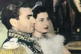 伊朗王后多受宠？离婚后每个月生活费近6万，国王临终前还想着她图片