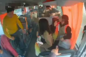 紧急提醒：这样的充电宝不能再用了！亲子游大巴上突然一声闷响，几秒后蹿出火苗…罪魁祸首就是它图片