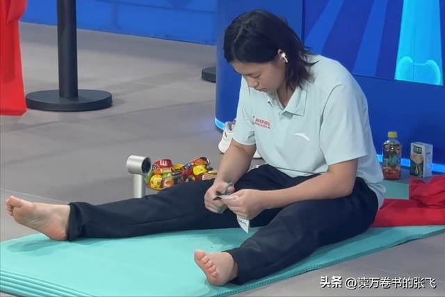 正式退役？央视表态，全红婵返回湛江老家，谁注意何威仪举动