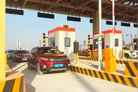 提前半年！新开黄河大桥今日正式通车图片