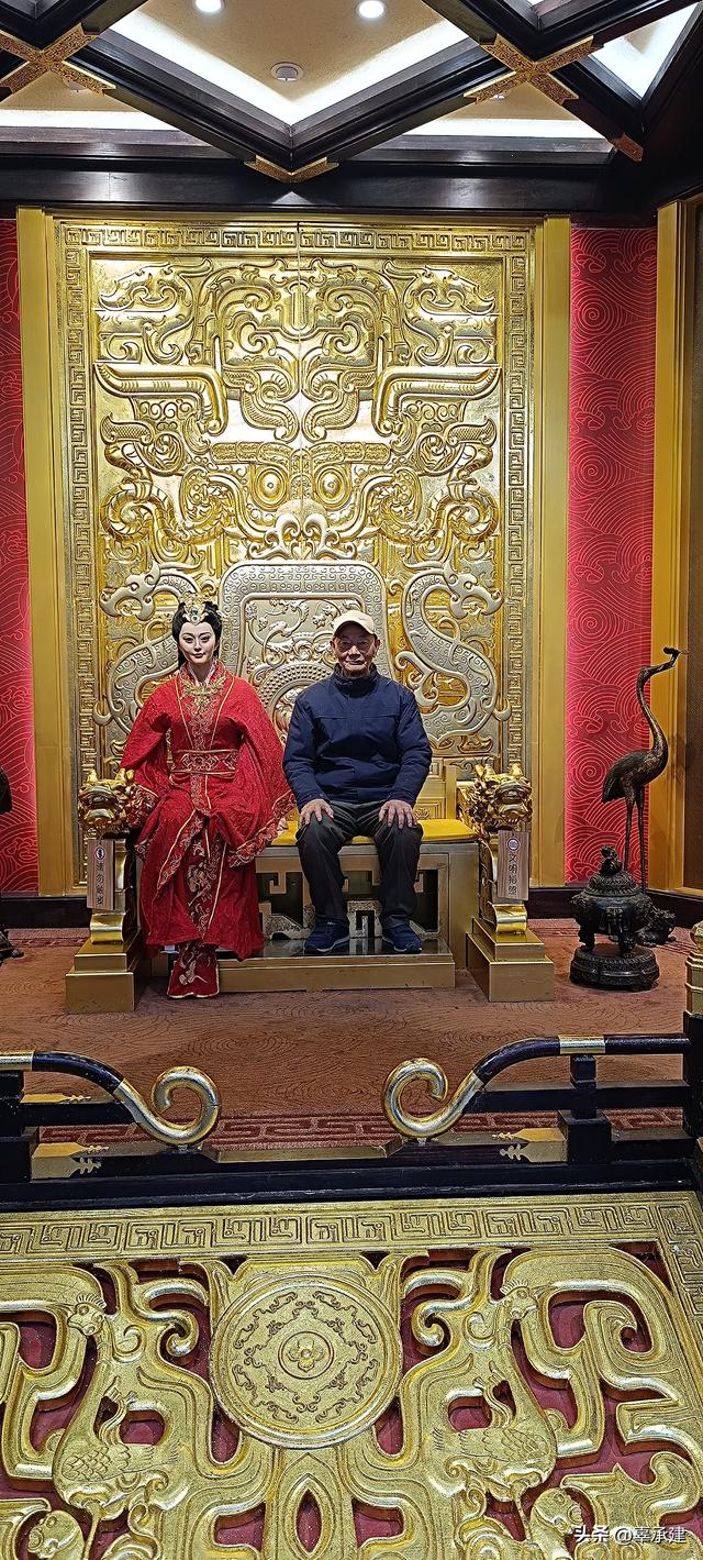 续游武汉江汉路步行街