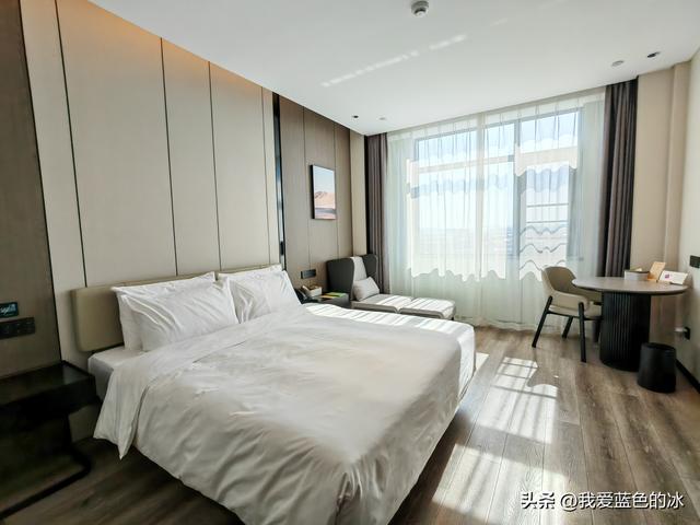 一个小时由河源来到相邻的难兄难弟梅州市