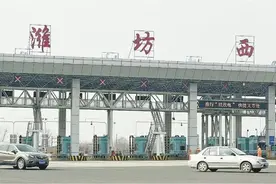 高速公路本地车免费通行，算的什么账？图片