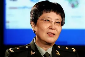 女英雄陈薇，结婚30年没做过家务，丈夫：做家务是对她才能的浪费图片