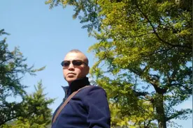 我在非洲做建筑工程，这里的工人薪资很低，甚至一天只吃一顿饭图片