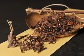 抽动症——孩子清嗓、耸肩、频繁眨眼睛，这方熄风止抽，百试百灵图片