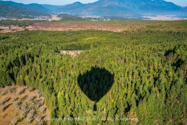 我愿称腾冲为秋季的天花板！银杏、温泉、古镇，来过的人都不想走