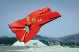 从《井冈红旗》到《绽放系列》——专访雕塑家吕军图片