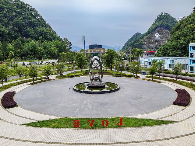 2025夏季西部行02 天空之桥观光服务区