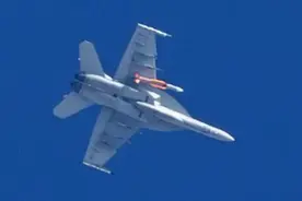 舰载机挂载标准6导弹成“神器”？美军终于明白：短板得赶紧补图片