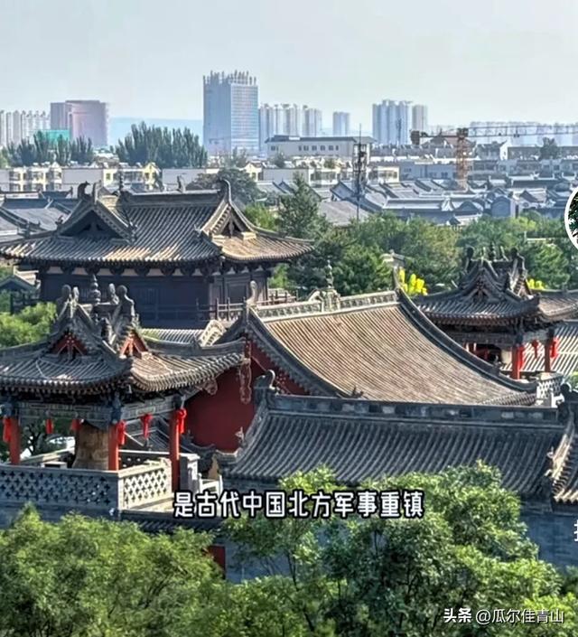 9月19日中午:大同古城墙景区回应观光车态度问题:涉事人员已开除