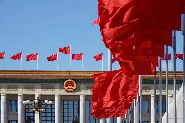 反华大鱼全部冒头？7国统一战线，逼中方后退3步，否则后果自负