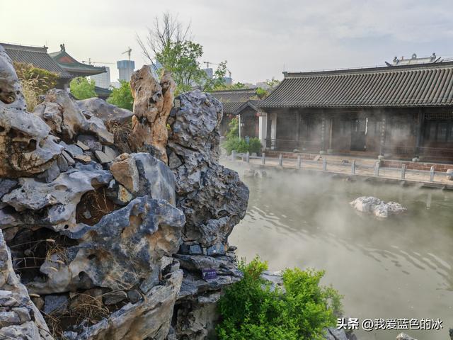 闲逛菏泽市老城曹州。这里的慎思园成了婚纱照的网红天堂了