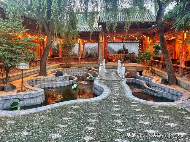 临夏老城区八坊十三巷，傍晚街巷漫步