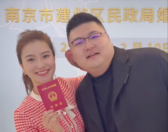 猴哥正式官宣离婚后续，根本原因曝光，幼稚不成熟，孩子成导火索