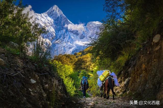 “中国最美山峰之首”为什么是南迦巴瓦?26张图告诉你原因！