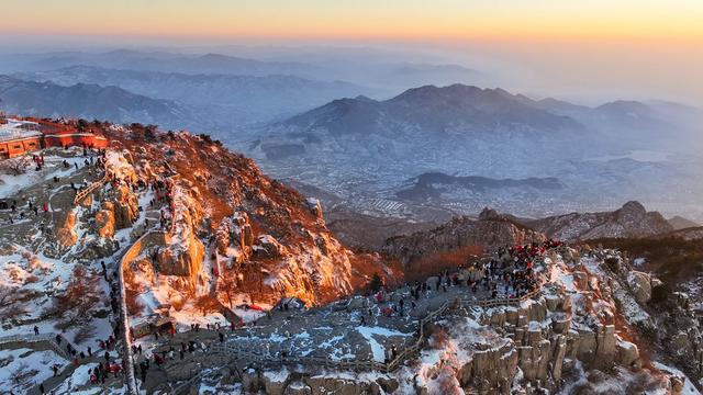 雪后泰山，仙境再现