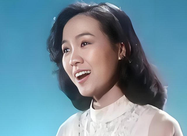 原来早已不是中国籍？事业巅峰远赴美国，被老外“玩腻”晚年回国
