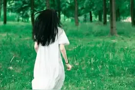 30句不可错过的古诗词金句，背下来，给人信心，积攒精神力量图片