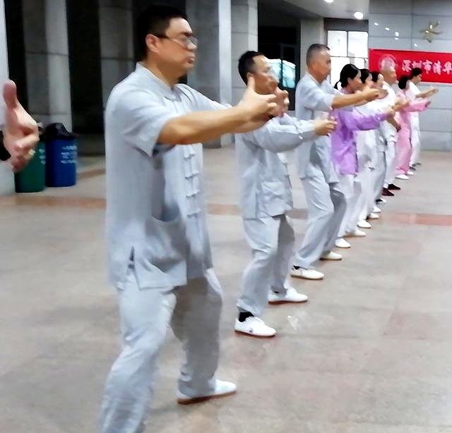 站桩时站桩时意识该往哪放？老师傅手把手教你正确打开方式！