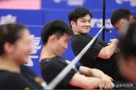 马龙，樊振东，王楚钦，陈梦，孙颖莎、王曼昱等运动员现身北京大本营，随队顺利完成全运会第一次体能测试图片