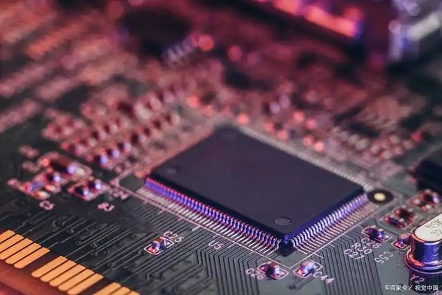 中国计划到2027年将AI芯片自给率提升至70%，全面铲除美国芯片？