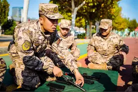 现在义务兵只服役2年，新兵连却由3个月变6个月？究竟有何考量？图片