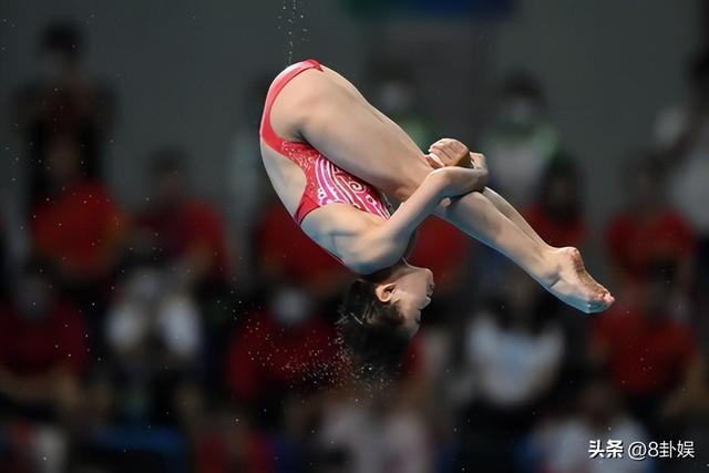 各有目的！全红婵家别墅正式封顶，令人不适的事发生	，还不止一件