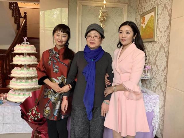原来这5位歌星已经去世，难怪再也见不到他们唱歌了
