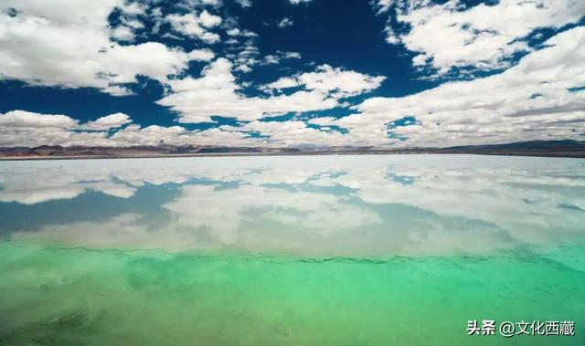不用去澳大利亚！中国西藏有自己的粉红湖，颜值爆表，人少还免费！