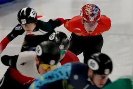 2025年国际滑联短道速滑世锦赛今日开赛！我省名将孙龙、张楚桐亮相赛场图片