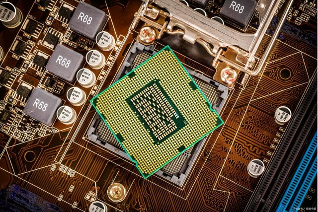甲骨文转型启示：AI赛道拼杀中，行业痛点与国产破局的关键