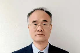 聚焦新质生产力③丨大连院侯栓弟：以科技创新加速发展新质生产力图片