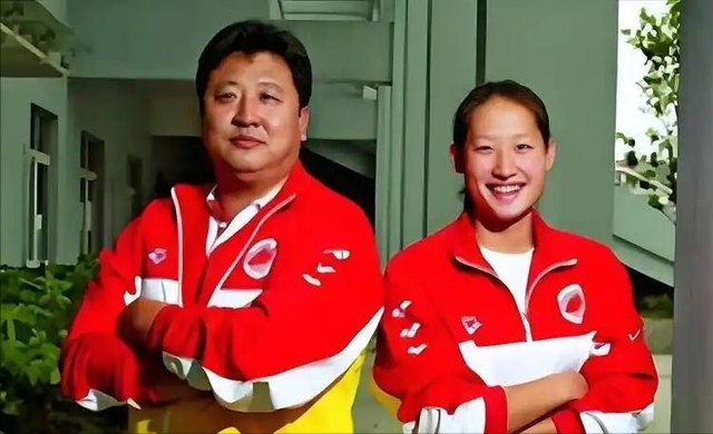 连娶3位徒弟，将奥运冠军变主妇，毁掉队员前途的他能有多离谱？