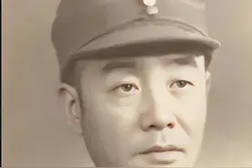 他是国民党王牌七十四军军长，杂牌起家，积极抗日，最终病死台湾图片