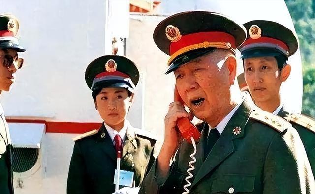 首次访华就不尊重我国？中国当场撤走仪仗队：摆正态度再来吧！