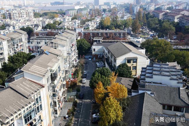 上海：嘉定安亭永安塔俯瞰老街古镇秋色如画