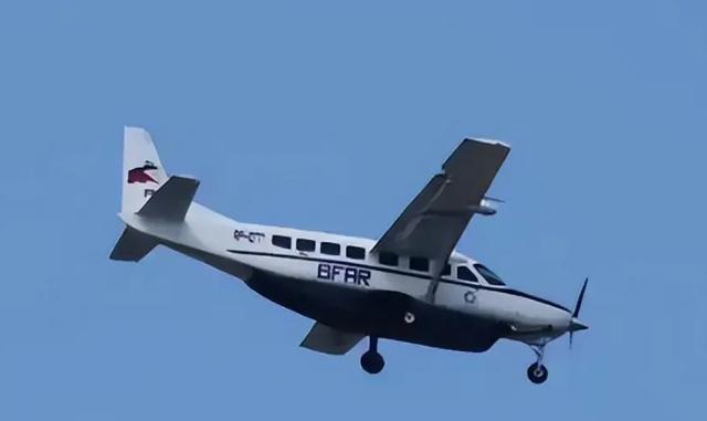 为了给日本撑腰，菲律宾的飞机闯入我国领空，不料掉进了天罗地网