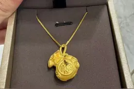 保值又寓意满满 祝福礼物家长盯上金饰品图片