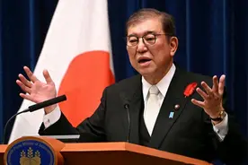 沉默3天后，日本发起报复，对华翻倍加税，中方反手打出一张王牌图片