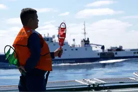 美日澳菲重建“第一岛链”，中国海警现身阿拉斯加，打乱美国布局图片