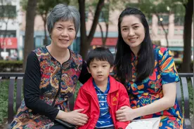 “有妈在，我才敢生娃”，中国式姥姥带娃，戳中无数人图片