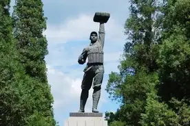 红船寻访 | 河北承德：董存瑞舍身炸碉堡图片